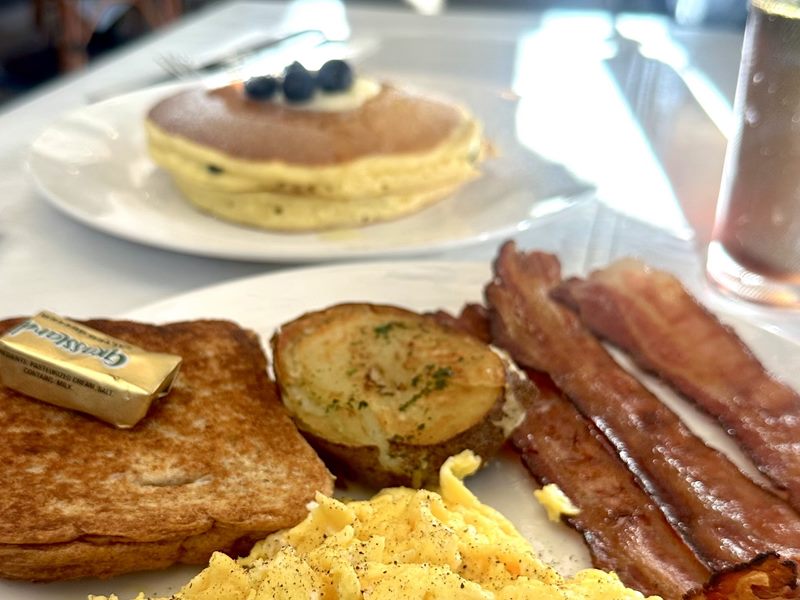 Cora's Coffee Shoppe food